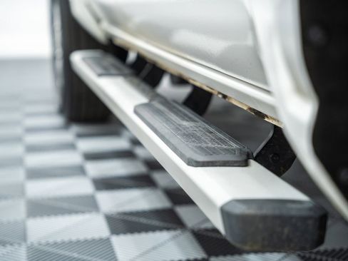 Certified 2025 Toyota Tacoma SR5 image 16