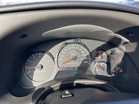 Used 2009 Chevrolet TrailBlazer LT w/ Sun And Sound Package image 39