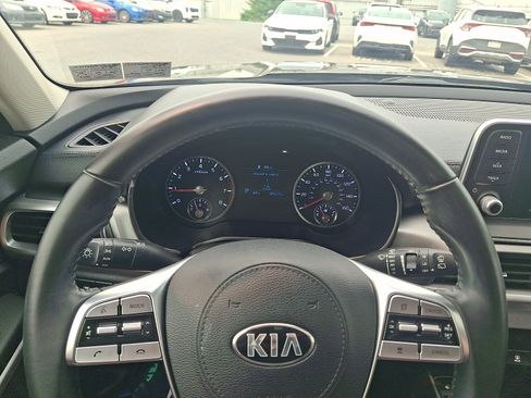 Used 2021 Kia Telluride S AWD/4WD image 20
