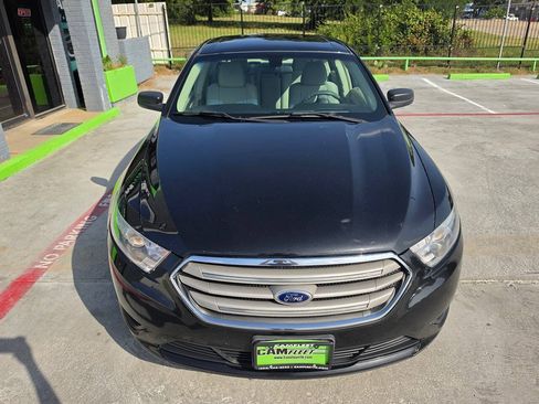 Used 2013 Ford Taurus SE FWD image 59