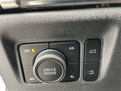 Certified 2025 Ford Expedition Max Platinum w/ Stealth Appearance Package image 18