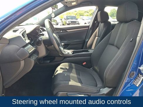 Used 2017 Honda Civic Sport image 2