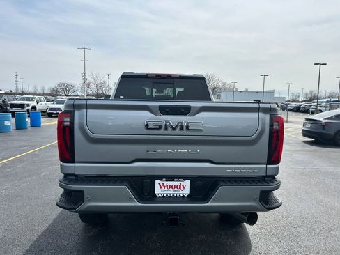 New 2026 GMC Sierra 2500 Denali Ultimate image 8
