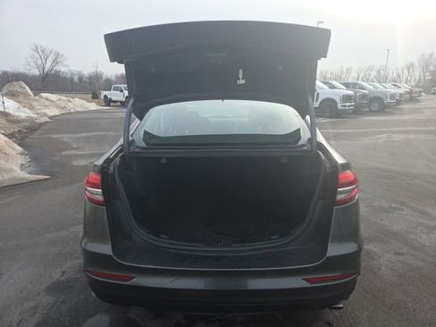Used 2020 Ford Fusion SE FWD image 8
