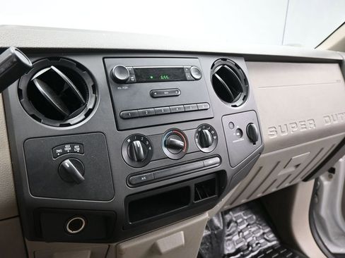 Used 2008 Ford F250 XL image 11
