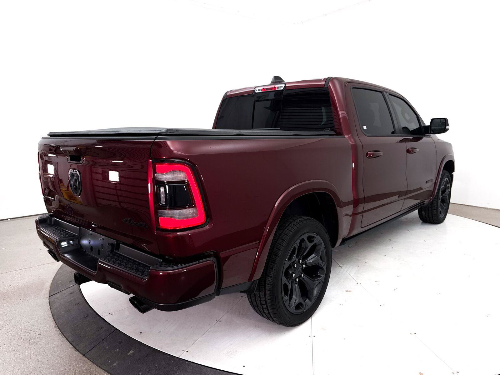 Used 2022 RAM 1500 Limited w/ Night Edition AWD/4WD image 18