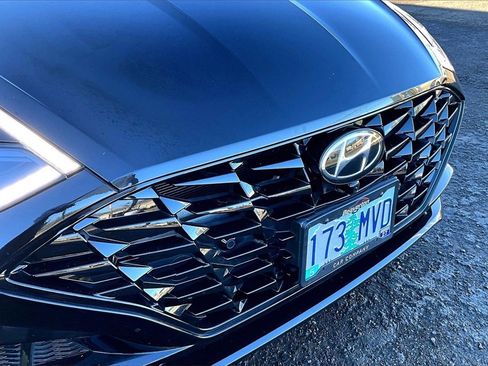 Used 2022 Hyundai Sonata Limited w/ Cargo Package image 33