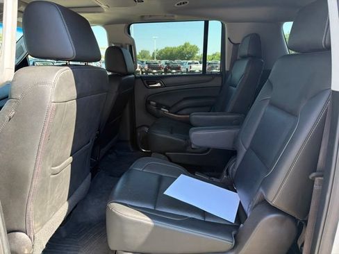 Used 2017 Chevrolet Suburban Premier AWD/4WD image 18