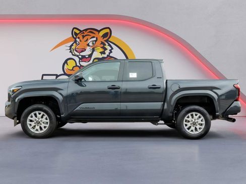 Certified 2026 Toyota Tacoma SR5 RWD image 8