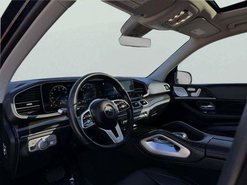 Used 2020 Mercedes-Benz GLE 450 4MATIC w/ Premium Package image 21