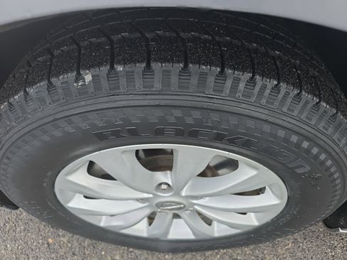 Used 2018 Chrysler Pacifica Touring-L image 11