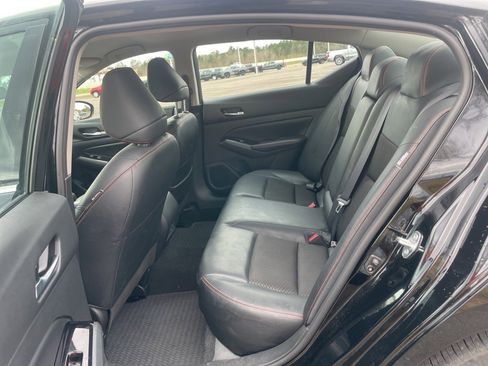 Used 2024 Nissan Altima 2.5 SR image 13