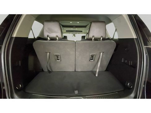 Used 2022 GMC Acadia AT4 w/ GMC Pro Grade Package AWD/4WD image 18