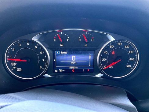 Used 2024 GMC Terrain SLE w/ Driver Convenience Package AWD/4WD image 8