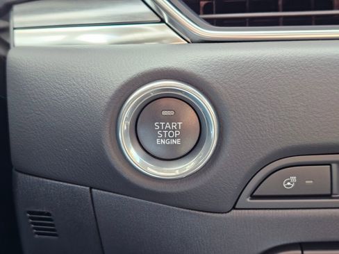 New 2025 MAZDA CX-5 AWD 2.5 S w/ Premium Plus Pkg image 17