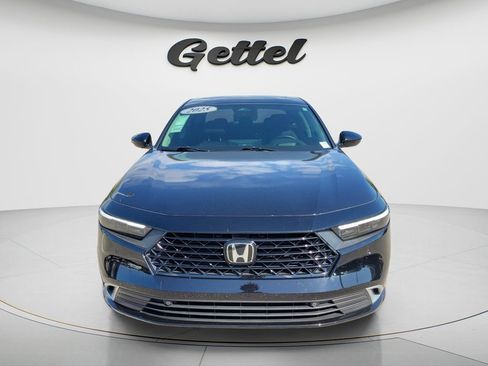 Used 2025 Honda Accord Touring image 8