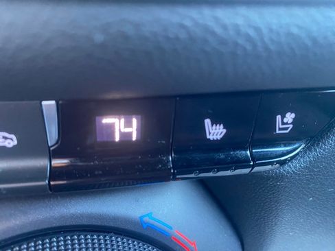 Used 2022 Chevrolet Blazer RS w/ Enhanced Convenience Package image 54