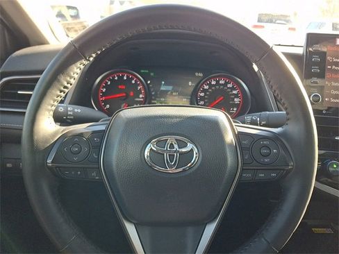 Used 2024 Toyota Camry XSE w/ Navigation Package image 20