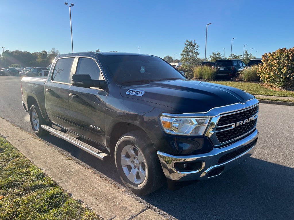 Used 2023 RAM 1500 Big Horn AWD/4WD image 2
