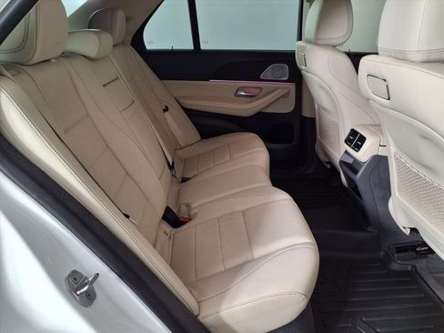 Used 2020 Mercedes-Benz GLE 450 4MATIC image 12