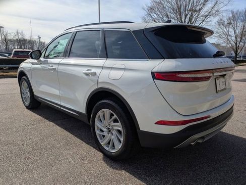 New 2026 Lincoln Corsair Premiere image 10