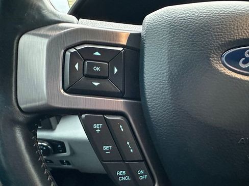Used 2022 Ford F350 Limited w/ FX4 Off-Road Package image 22