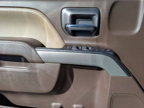 Used 2018 Chevrolet Silverado 1500 LT w/ All Star Edition image 12