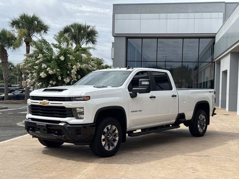 Used 2025 Chevrolet Silverado 2500 Custom w/ Custom Value Package AWD/4WD image 38