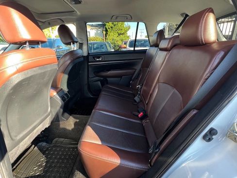 Used 2014 Subaru Outback 2.5i Limited image 24