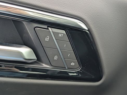 New 2026 Chevrolet Tahoe LT w/ Comfort Package image 17