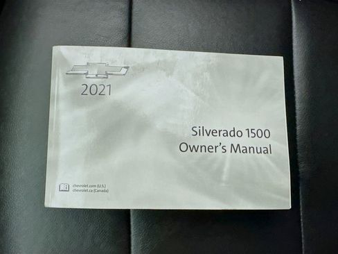 Used 2021 Chevrolet Silverado 1500 LT Trail Boss w/ Convenience Package II image 42