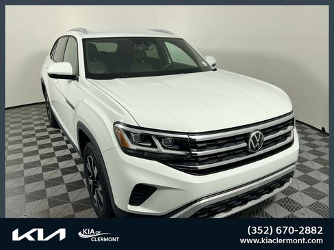 Used 2021 Volkswagen Atlas Cross Sport SE FWD image 1
