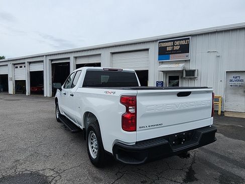 Used 2023 Chevrolet Silverado 1500 W/T w/ WT Value Package AWD/4WD image 3