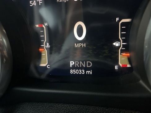 Used 2018 Jeep Wrangler Unlimited Sahara image 17