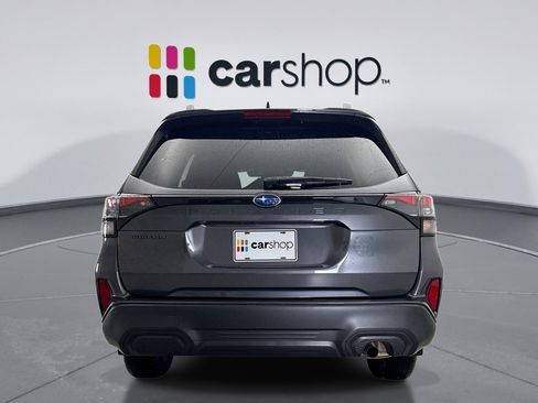 Used 2026 Subaru Forester Premium AWD/4WD image 4