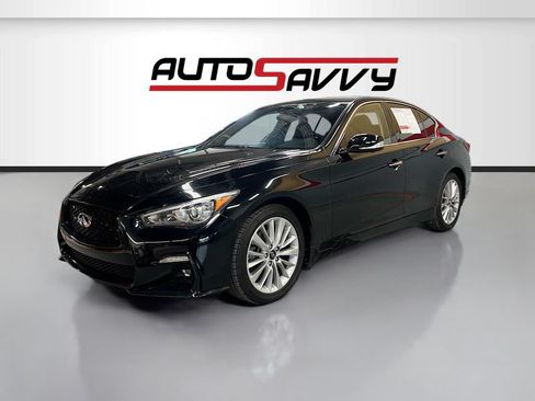 Used 2021 INFINITI Q50 Luxe w/ All Weather Package AWD/4WD image 3