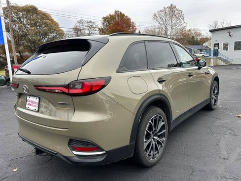 Certified 2025 MAZDA CX-70 Plug-In Hybrid w/ Premium Pkg image 3