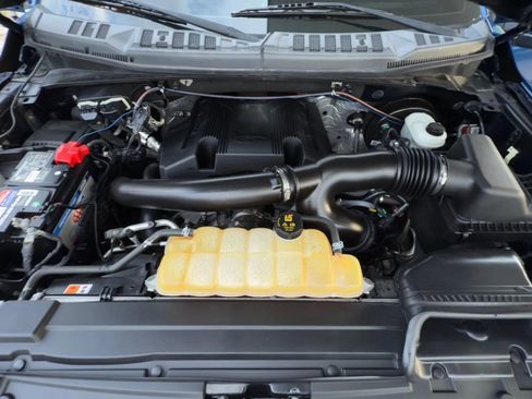 Used 2018 Ford F150 Lariat w/ Equipment Group 502A Luxury image 20