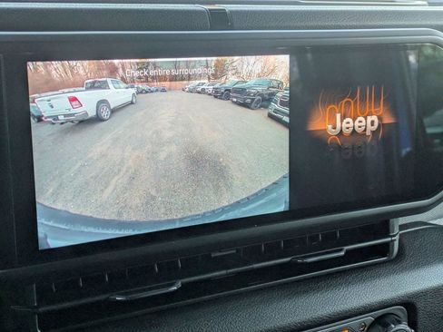 New 2026 Jeep Wrangler Unlimited Sport image 19