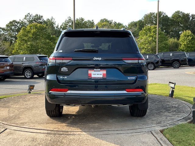 New 2027 Jeep Grand Cherokee Summit w/ MOPAR Finishing Package AWD/4WD image 6