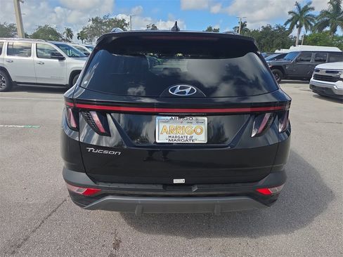 Used 2024 Hyundai Tucson Limited image 7