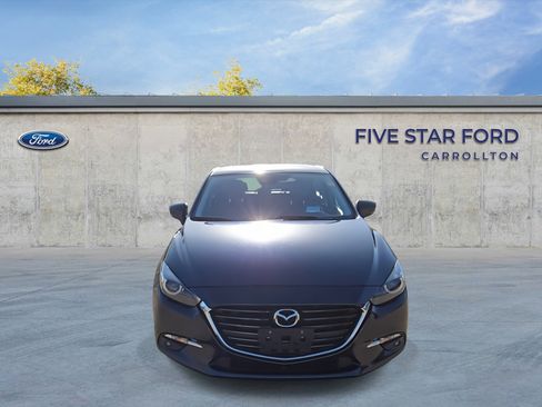 Used 2018 MAZDA MAZDA3 Grand Touring image 3