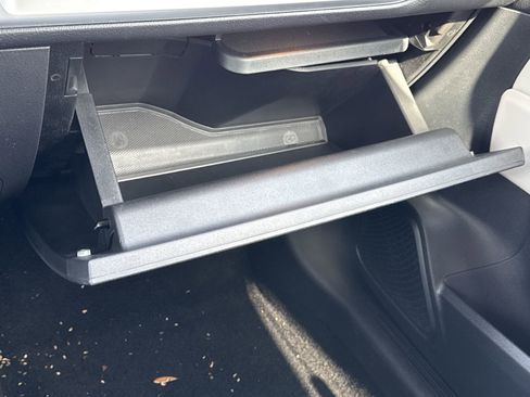 Certified 2022 Mercedes-Benz GLB 250 4MATIC image 26