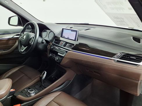 Used 2021 BMW X1 sDrive28i w/ Convenience Package image 9