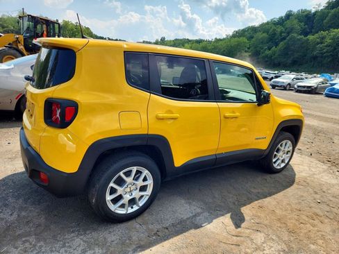 Used 2023 Jeep Renegade Latitude AWD/4WD image 4
