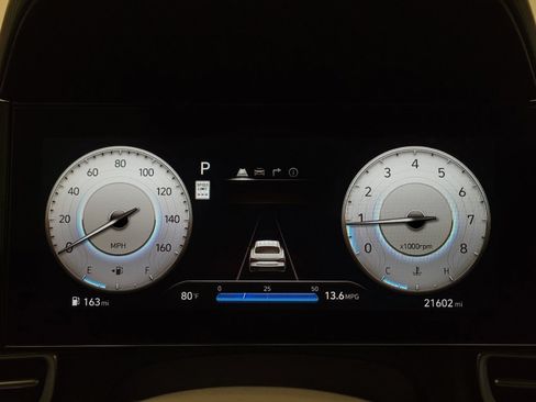 Used 2025 Hyundai Elantra SEL FWD image 23