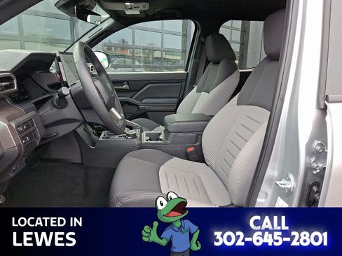 Used 2024 Toyota Tacoma TRD Sport image 13