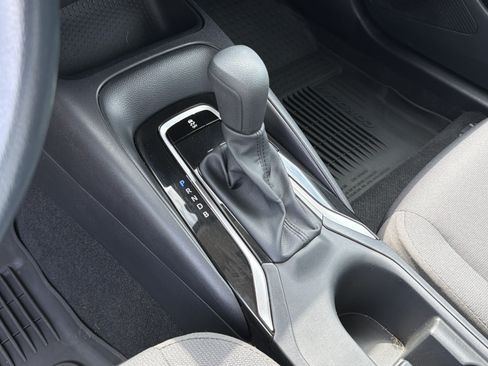 Used 2026 Toyota Corolla LE FWD image 28