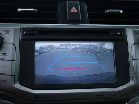 Used 2016 Toyota 4Runner SR5 Premium image 34