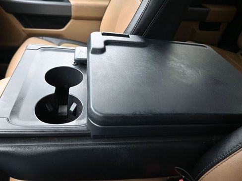 Used 2021 Ford F150 Lariat w/ Trailer Tow Package image 33